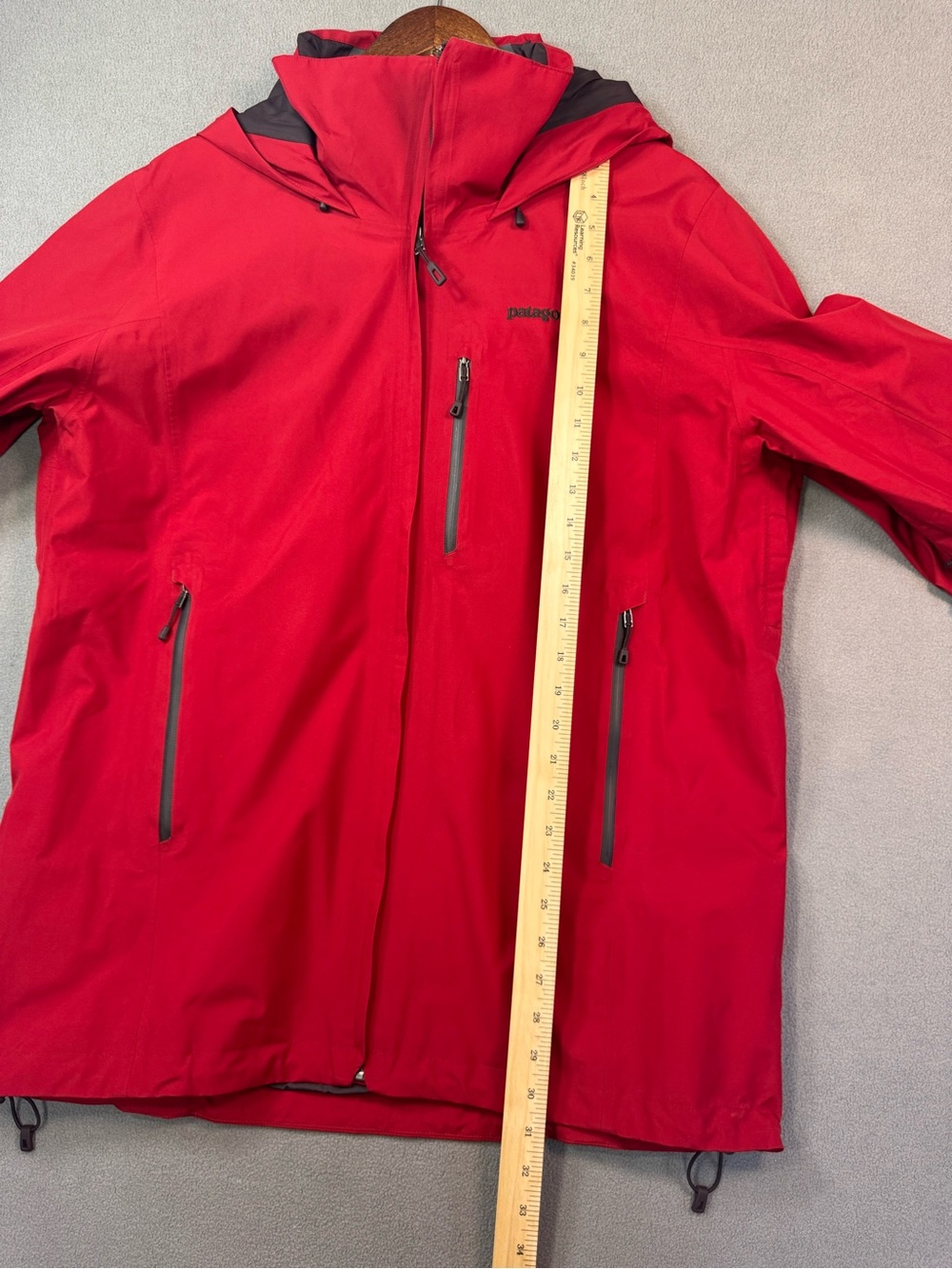 Patagonia Piolet GORE-Tex Gorpcore Men’s Alpine Jacket in French Red, Large - Picture 9 of 16